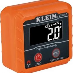 Klein Tools 935DAG - Medidor electrónico digital de nivel y ángulo, mide rangos de 0 a 90 y 0 a 180 grados, medidas y establece ángulos